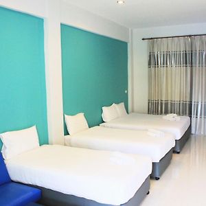 Familien-Zimmer mit Kingsize-Bett